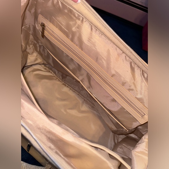 Beis Weekender Bag - Picture 6 of 13